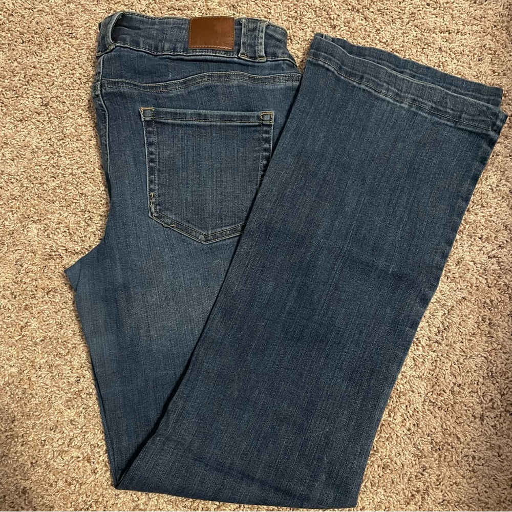 Maurices 12 jeans, flare